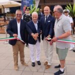 GRANDE FESTA AL PORTO DI IMPERIA CON I GRANDI CAMPIONI DELLA VELA Valori dello sport ed emozioni alla opening ceremony del mondiale 12mt SI Il Sindaco Scajola inaugura il campionato e il villaggio della Imperia Sailing Week Da domani 10 giorni di grande vela a mare e tanti eventi a terra