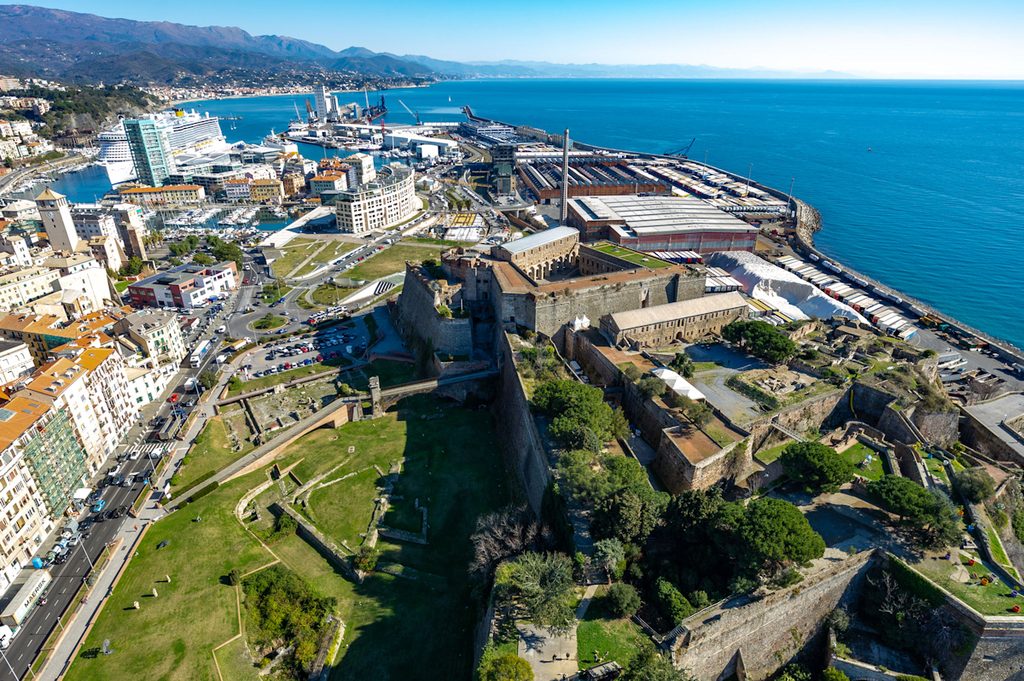 Savona, al Via Studio, impiego, idrogeno, Porto Savona, L’Autorità di Sistema Portuale del Mar Ligure Occidentale (AdSP), l’Associazione Logistica dell’Intermodalità Sostenibile (ALIS), Assocostieri, Edison, FS Logistix, firmato protocollo di intesa, utilizzo idrogeno verde,