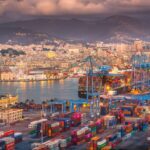 Giovedì 3 settembre - Prende il via domani, venerdì 4 settembre, il programma di incontri promosso dall’Autorità di Sistema Portuale del Mar Ligure Occidentale sulle proposte del nuovo Piano Regolatore Portuale, lo strumento chiamato a definire l’assetto e le destinazioni funzionali delle aree portuali del sistema per i prossimi decenni. Oltre 20 incontri nell’arco di circa 40 giorni coinvolgeranno il cluster portuale, le istituzioni interessate, le associazioni di categoria e gli altri stakeholder pubblici e privati interessati dalle scelte di pianificazione. L’obiettivo è illustrare le ipotesi in corso di definizione, fornire un quadro chiaro degli indirizzi e delle proposte allo studio e acquisire eventuali elementi utili prima dei successivi passaggi istituzionali.