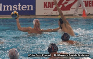 2026/2027. 18 a 16, dopo i tiri di rigore, è stato il risultato finale in favore del Savona in una partita che si era conclusa 14 pari, ed è stata estremamente combattuta. Dopo essere stati in vantaggio fino a metà del secondo tempo, il Kotor ha rimontato, ma i biancorossi nel finale hanno saputo buttare il cuore oltre l’ostacolo agguantando il pareggio ed andando ai rigori. Dai 5 metri il Savona è stato impeccabile, con Marco Del Lungo che ha parato il penalty a Inaba ed ha ipnotizzati Ubovic che ha colpito la traversa.